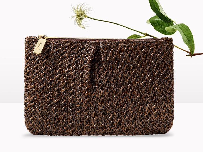 Resized Media/0326 MysteryBag White Pdp