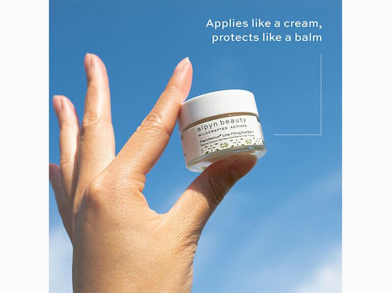 Line-Filling Eye Balm
