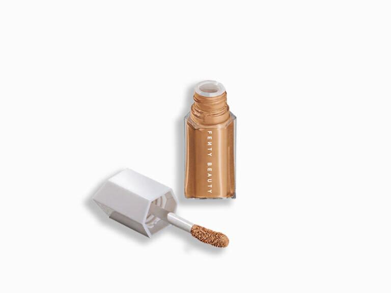 Resized Media/FNTYCMP2000010