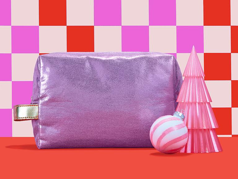 Resized Media/HolidayGWPBag