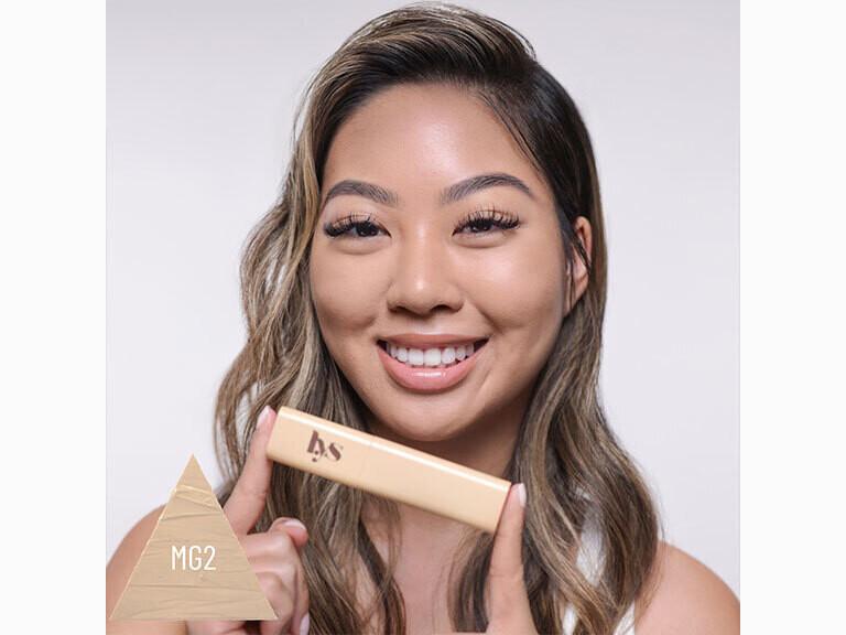 Triple Fix Skin Tint Blurring Foundation Stick