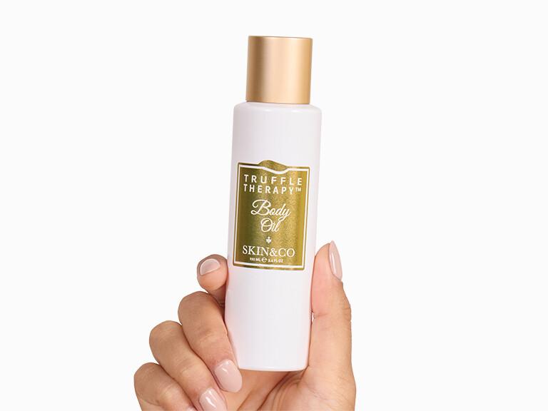 Resized Media/0125 BOXY Choice InHand SKINCOROMATruffleTherapyUltraRichBodyOil 2701 14