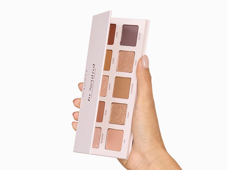 Resized Media/0125 BOXY Choice InHand WANDERBEAUTYNeutralPalette 2727 16