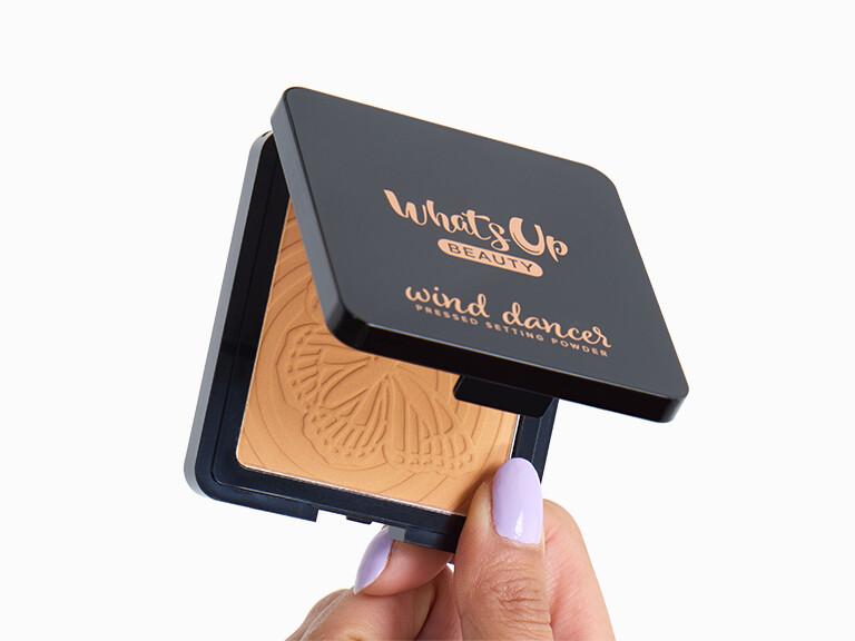 Resized Media/0225 BOXY Picks InHand WHATSUPBEAUTYWindDancerPressedSettingPowderTan 0911