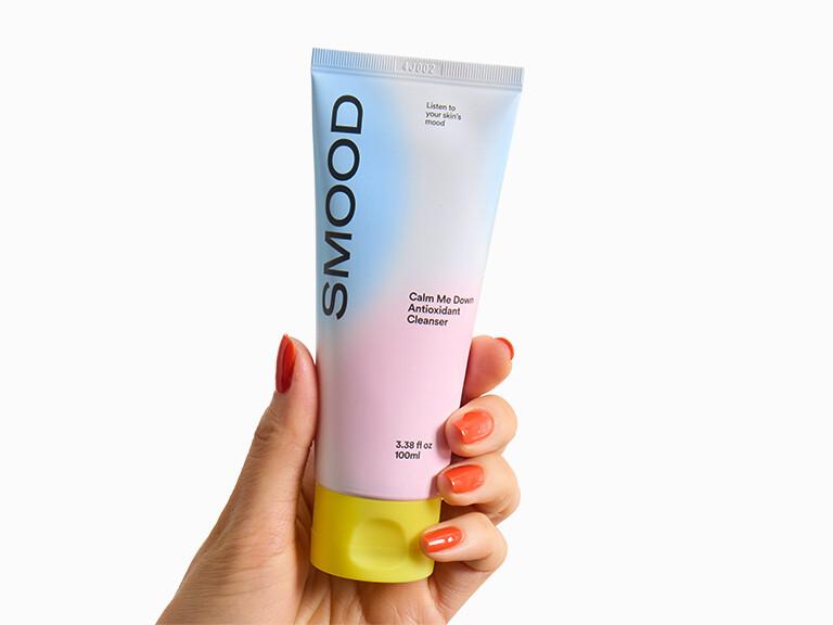 Resized Media/0325 BOXY Choice InHand SMOODBEAUTYCalmMeDownAntioxidantCleanser 3488