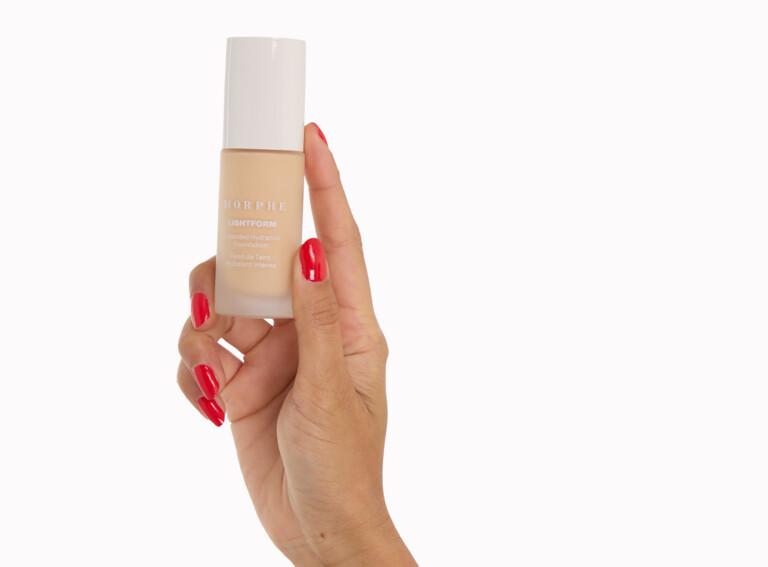 Resized Media/0325 BOXY Picks InHand MORPHE HYDRATION FOUNDATION Medium 8N 0847