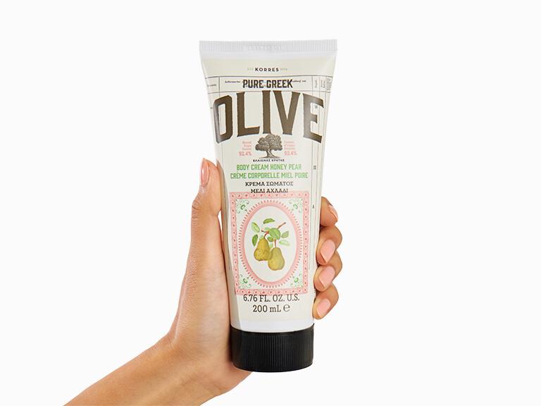 Resized Media/0326 EXTRA Choice InHand KORRESPureGreekOliveBodyCream HoneyPear 3128
