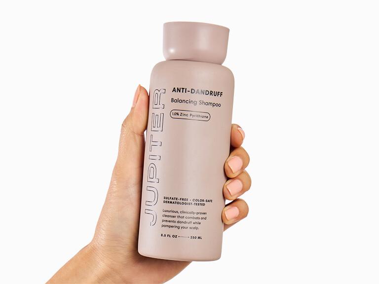 Resized Media/0326 OG AO InHand JupiterbalancingShampoo 3048