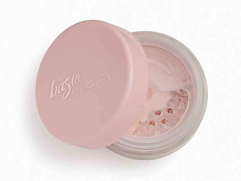 Resized Media/0423boxy BASICBEAUTYSettingPowderinTranslucent