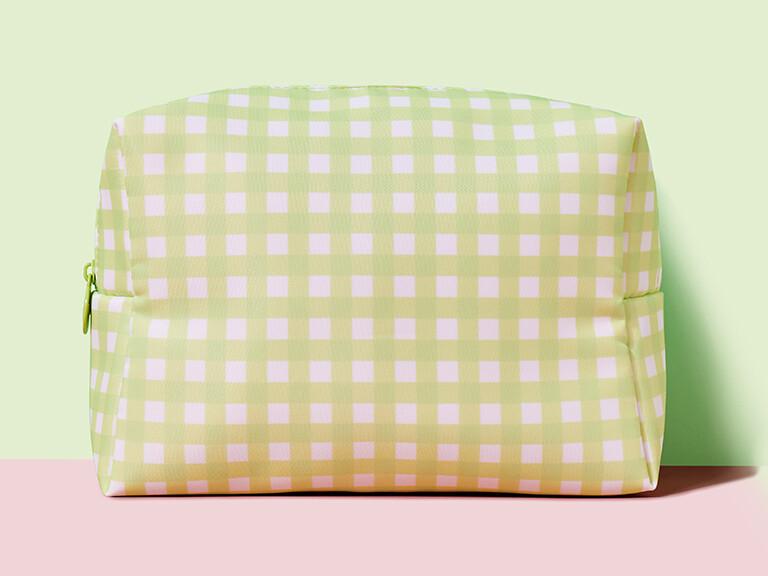 Resized Media/0424 3 11 MYSTERYBAG FS PDP 2