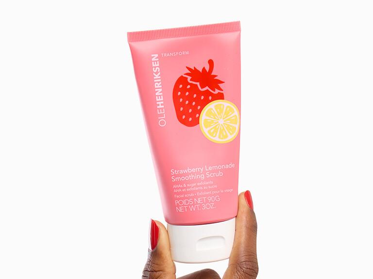 Resized Media/0625 BOXY Choice InHand SLIDE24 4x5 OLEHENRIKSENStrawberryLemonadeSmoothingScrub 2149