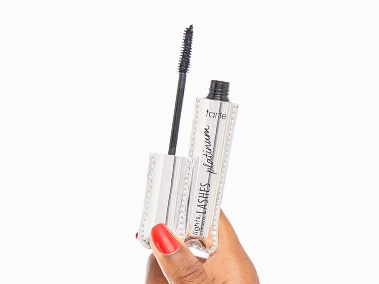 Resized Media/0625 BOXY Choice InHand SLIDE24 4x5 TARTElights Camera Lashesplatinummascara Black 2211