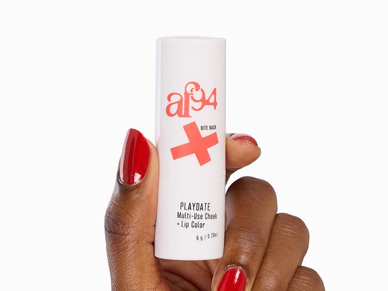 Resized Media/0625 GB AO InHand SLIDE22 4x5 Af94PLAYDATEBITEBACK 1802