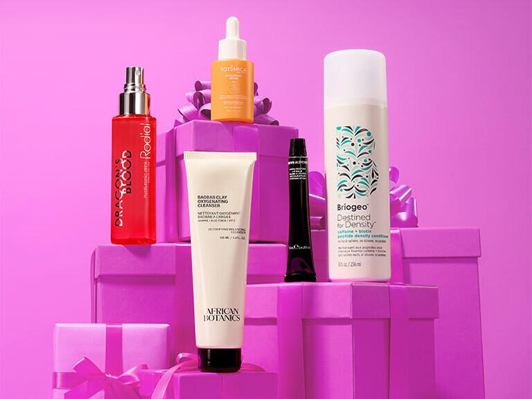 Resized Media/091725 1125 PINKS SNEAKP 3 Slide27 4x5 1