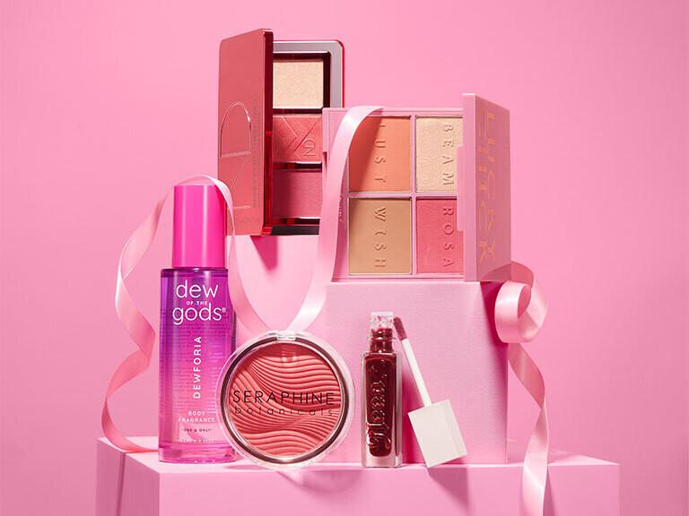 Resized Media/091825 1125 PINKS SNEAKP 2 Slide26 4x5 39962