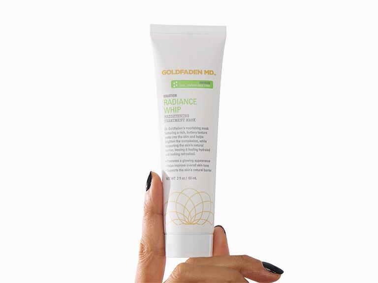 Resized Media/0925 BOXY Choice InHand GOLDFADENRadianceWhipBrighteningTreatmentMask 4265