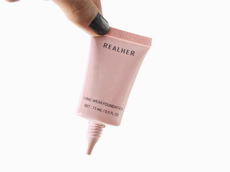 Resized Media/0925 GB Choice InHand REALHERIrresistibleAppeal24HFoundation 57NDeep