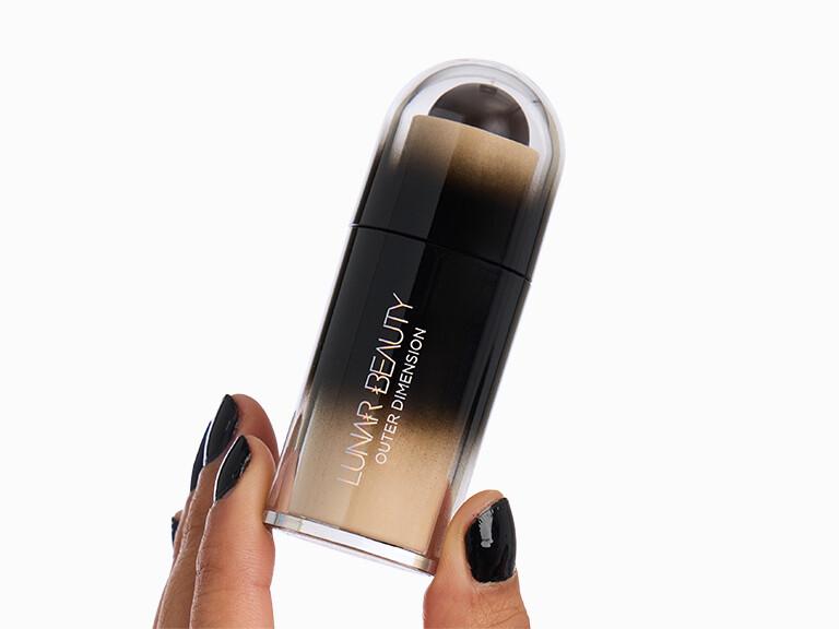 Resized Media/1025 BOXY Choice InHand SLIDE24 LUNARBEAUTYOuterDimensionBronzing SculptingStick 7DeepSky 6367