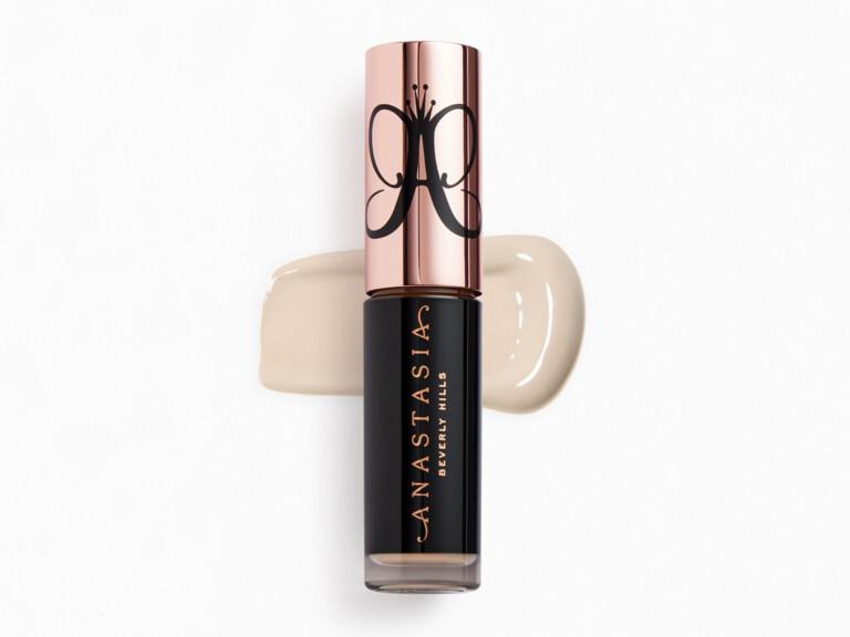 Resized Media/1031168ANASTASIABEVERLYHILLSDeluxeMagicTouchConcealer2