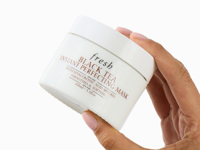 Resized Media/1125 EXTRA AO InHand FRESHBlackTeaInstantPerfectingMask 1807
