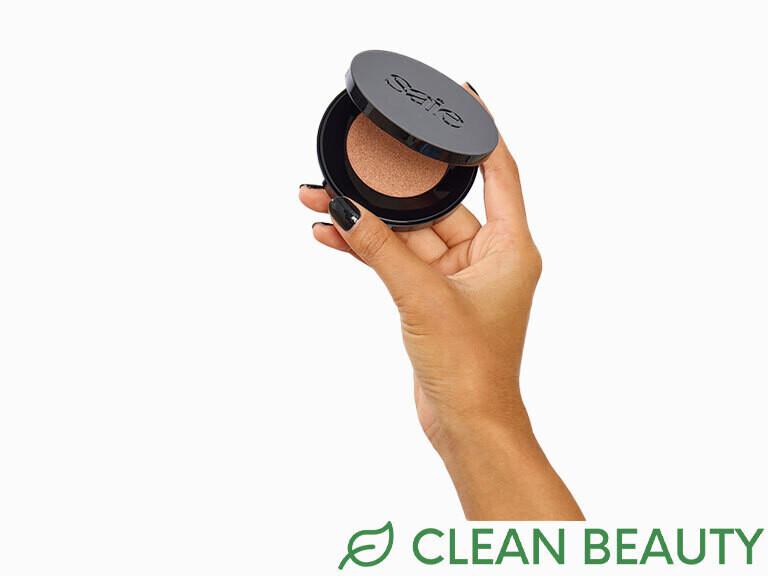 Resized Media/1125 InHands IPSYUltimate SAIE BEAUTY Glow Sculpt Multi Use Highlighter QuartzGlow