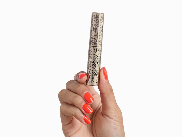 Resized Media/1224 BOXY AO InHand KVDFullSleeveLong DefinedTubingMascara Mini