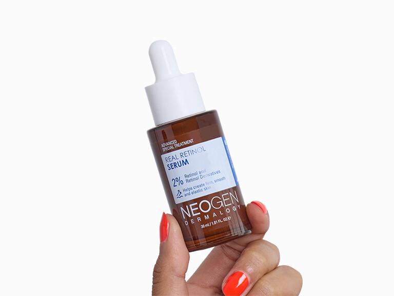 Resized Media/1224 BOXY Choice InHand NEOGENDERMALOGYRealRetinolSerum
