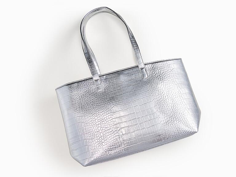 Resized Media/250819 ADVENT CALENDAR SLIDE32 4x3 I