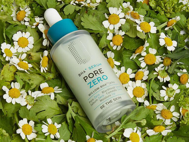 Resized Media/3 Lifestyle Shot BE THE SKIN BHA PORE ZERO SERUM FULL 6
