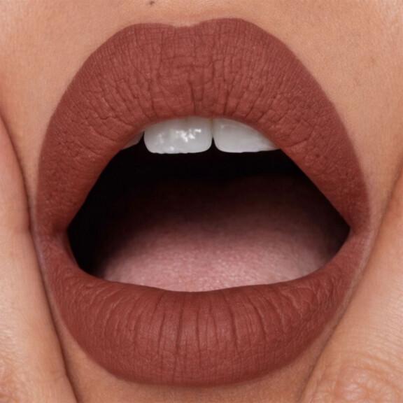 Resized Media/ABOUT FACE MATTE FIX LIP PENCIL RAW KISS FULLV3