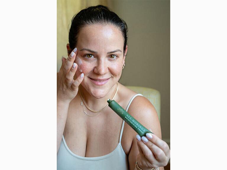 Resized Media/ALLMMST1055548 AllMoringaTree AllMoringaMoisturizingFaceCream ALLMMST1055548 Sample 12 1