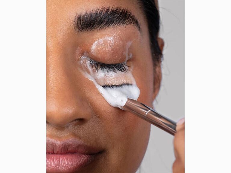 Resized Media/BORBTRT2000001 BORBOLETA LASH BATH GEL FULL SIZE HOW TO 3