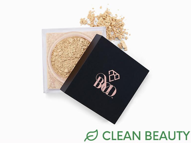 Resized Media/BYOD Desire Matte Magic Loose Powder Translucent With Swatch