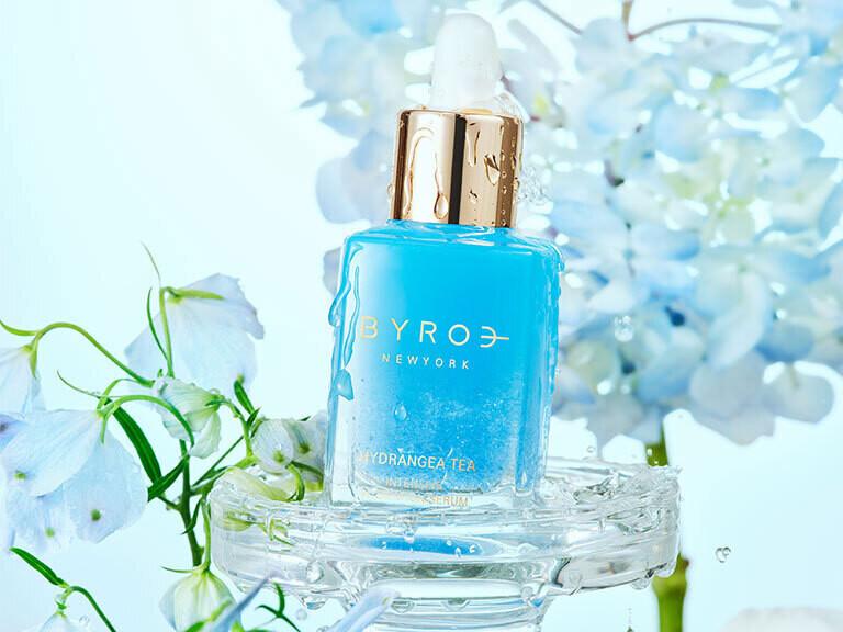 Resized Media/BYROTRT1056199 BYROE HYDRANGEATEAINTENSIVEHYDRATIONSERUM FULL4 768x576 1