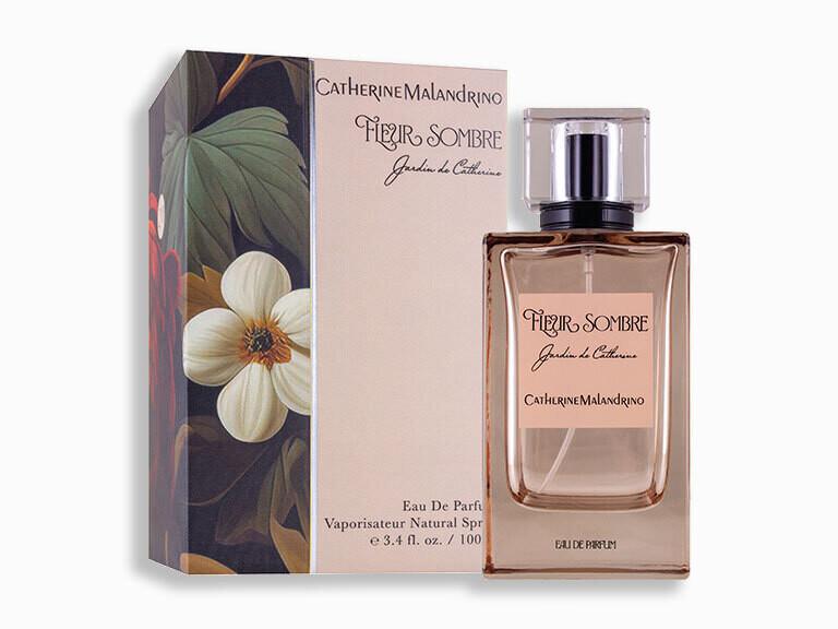 Resized Media/CATMFRA1063737 CM Fleur Smobre 3 4 And Box Angle