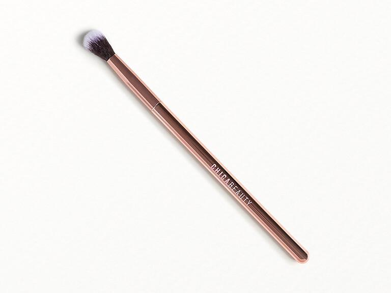 Resized Media/CHICABEAUTYEyeshadowBlenderBrush