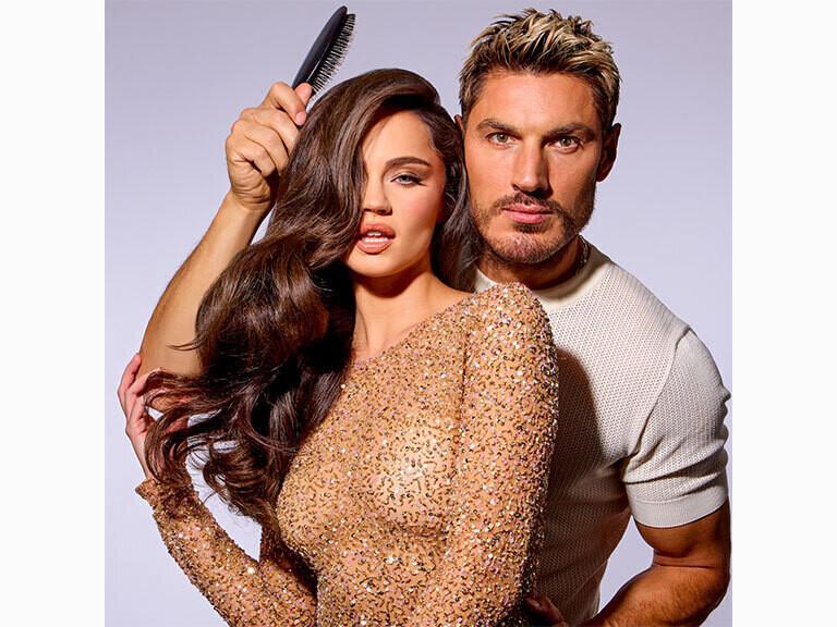 Resized Media/CLRWHTR1064287 COLORWOW MONEYMIST FULLSI