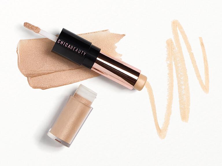 Resized Media/ChicaBeautyChicaGlowHighlighterDuoSwatchinChampagneGlow