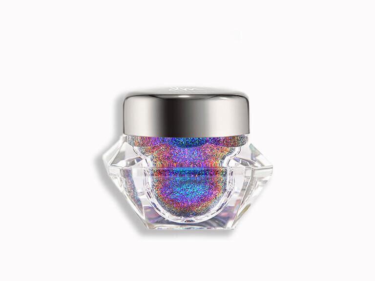 Resized Media/DANEEYE1063484 DANESSAMYRICKS CHROMEFLAKES BIPRIDE FULL 1