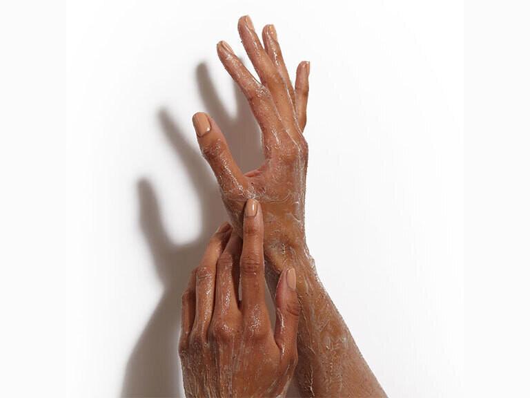 Resized Media/DERMELECT ALLAGLOWALLOVERSCRUB FULL3