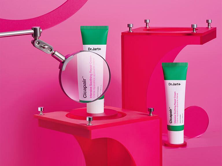 Resized Media/DRJART CICAPAIRCREAM FULL LIFESTYLE