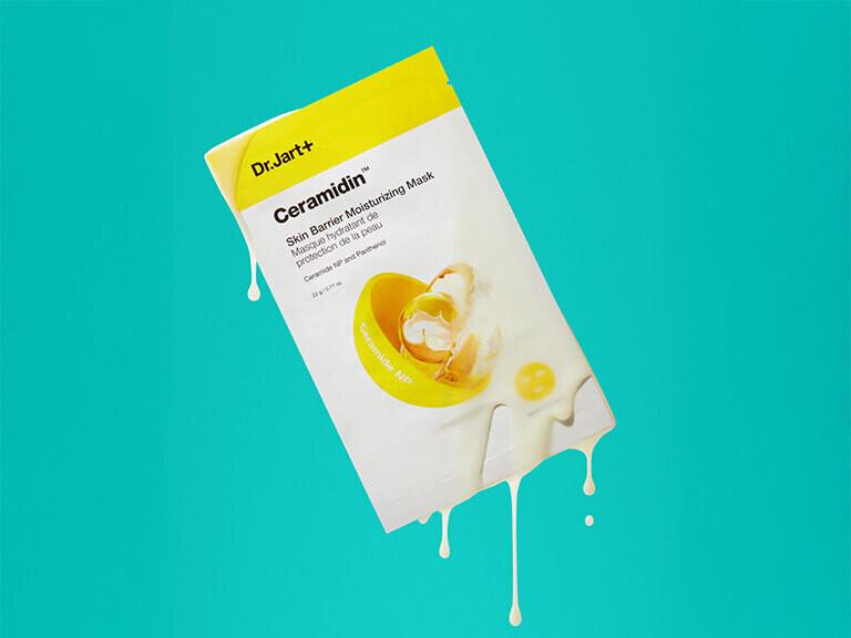 Resized Media/DRJATRT1073948 DRJART CERAMIDINSHEETMASK FULL LIFESTYLE