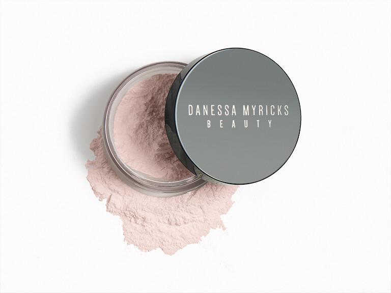 Resized Media/DanessaMyricksBeautyEvolutionPowderPinkSWATCH