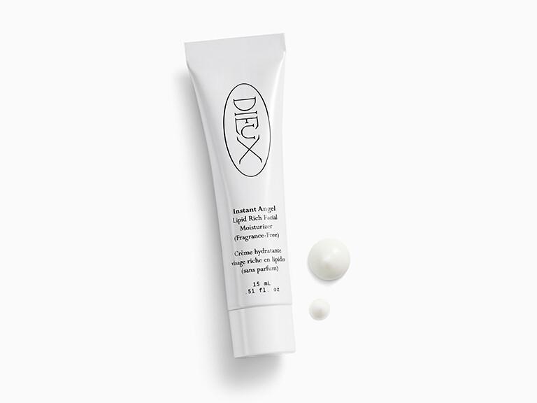 Resized Media/DieuxInstantAngelLipodRichFacialMoisturizer Swatch