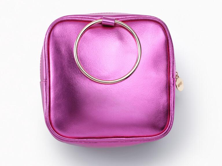 Resized Media/EDITBAG