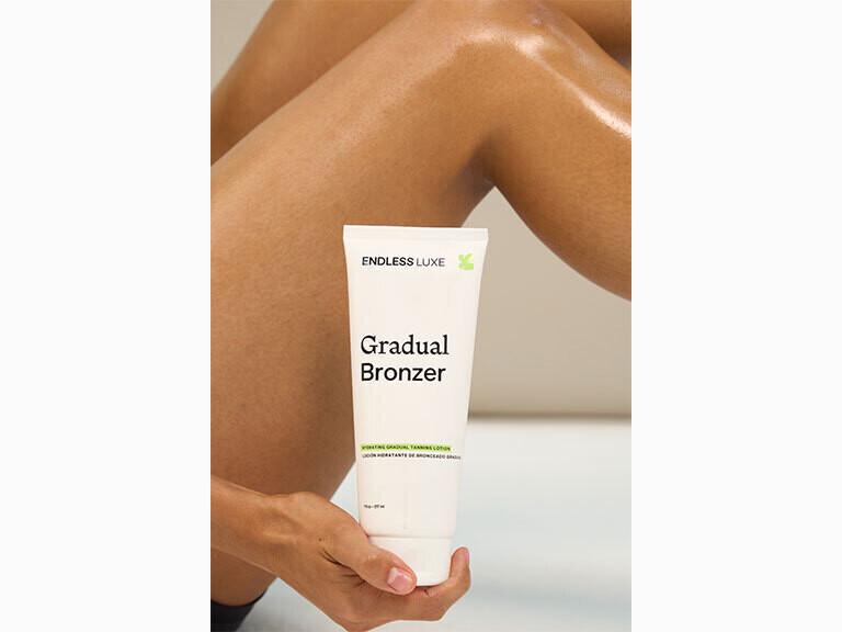 Resized Media/ENDLESSLUXE GradualBronzer Lifestyle FULL