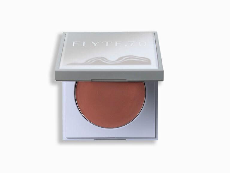 Resized Media/FLYTCHK1069378 Flyte PDPImages CremeBlush Image 0 Look Of Love