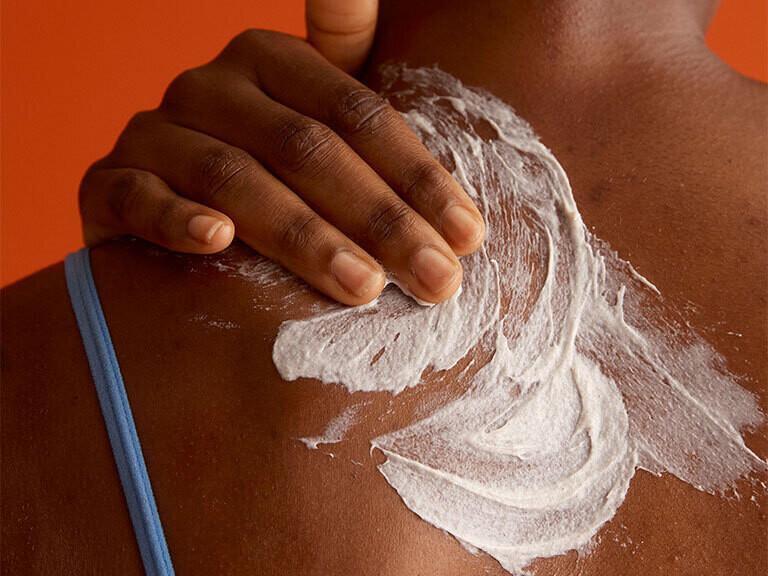Resized Media/FRBOBOD1049121 FRANK BODY GLYCOLIC BODY SCRUB 30G 2