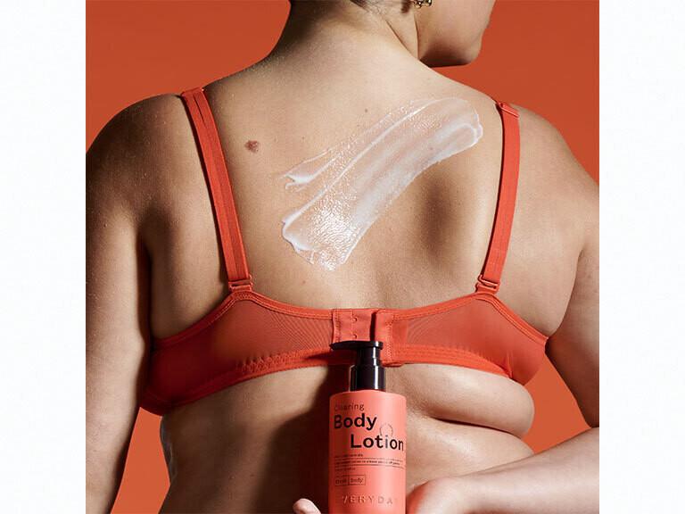 Resized Media/FRBOBOD1058109 FRANKBODY EVERYDAYCLEARINGBODYLOTION FULL 1