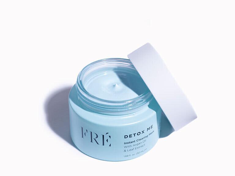 Resized Media/FR Skincare Detox Me Instant Clearing Mask FULL 1